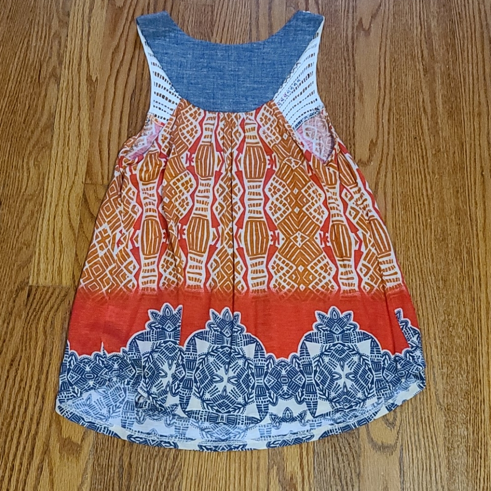 Racer back Tank - Picture 2 of 3